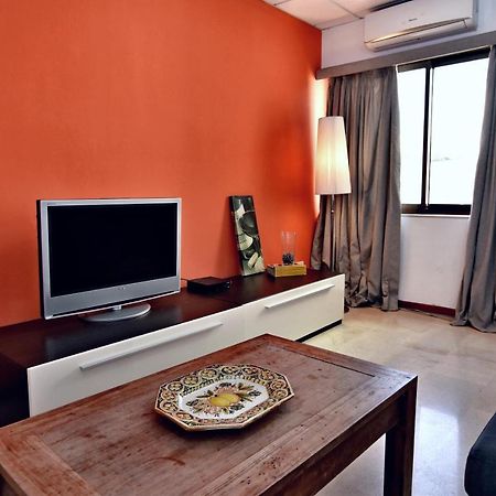 Large St Julians Central 2 Apartment Saint Julian's ภายนอก รูปภาพ