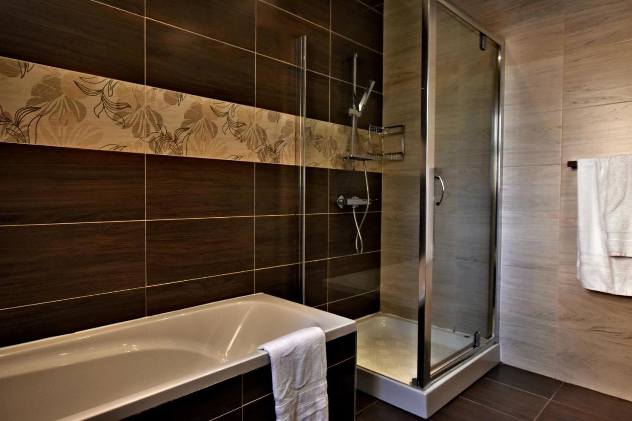 Large St Julians Central 2 Apartment Saint Julian's ภายนอก รูปภาพ